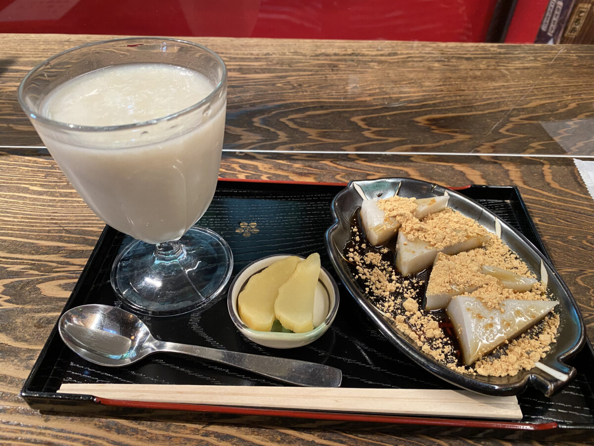 神田明神の甘酒飲み比べ@東京【天野屋vs三河屋】 - ブログ